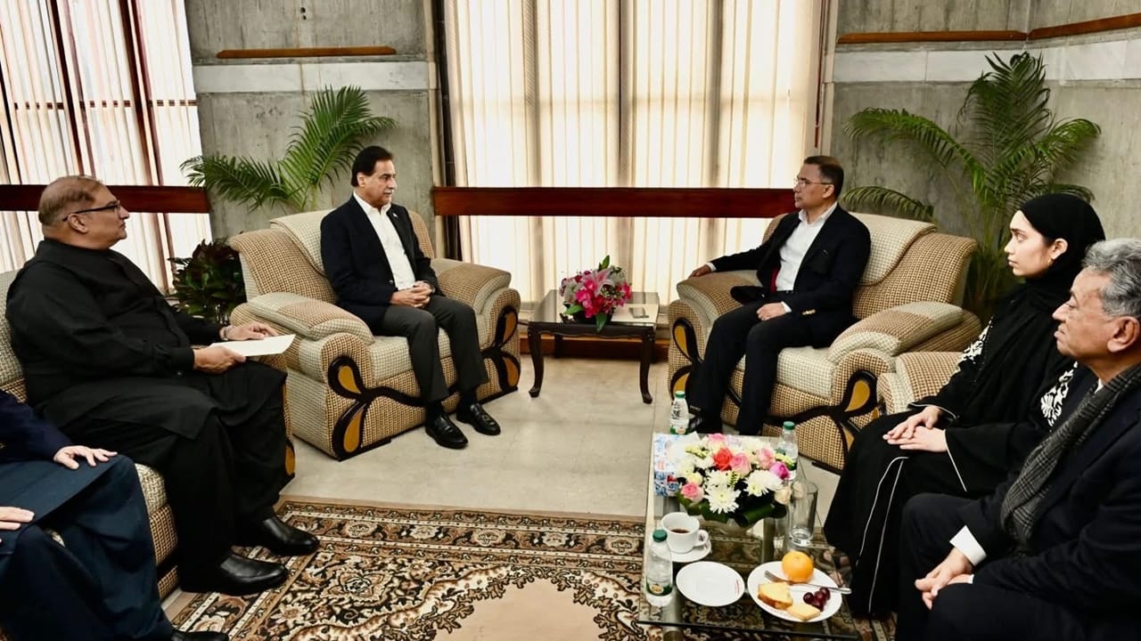 তারেক রহমানের সঙ্গে পাকিস্তানের হাইকমিশনারের সাক্ষাৎ